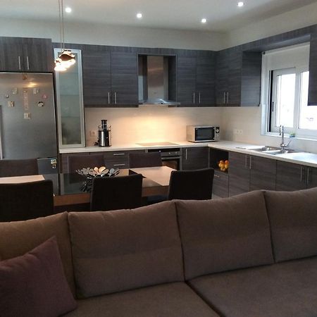 Mariza'S Guest House Скиатос Экстерьер фото