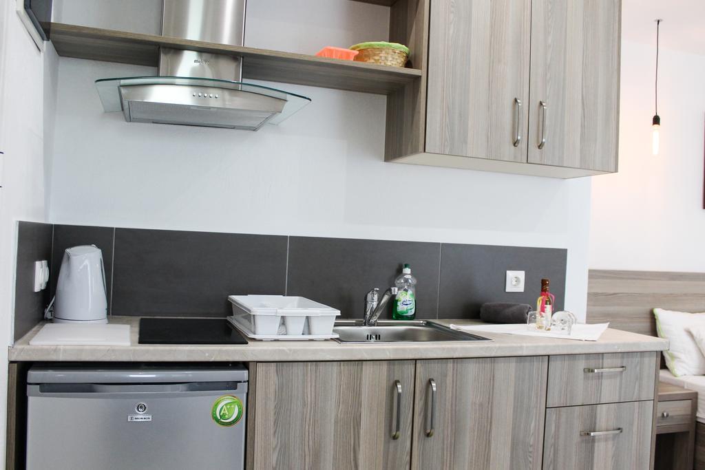 Mariza'S Guest House Скиатос Экстерьер фото