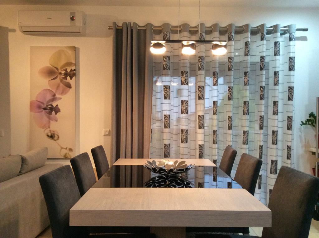 Mariza'S Guest House Скиатос Экстерьер фото