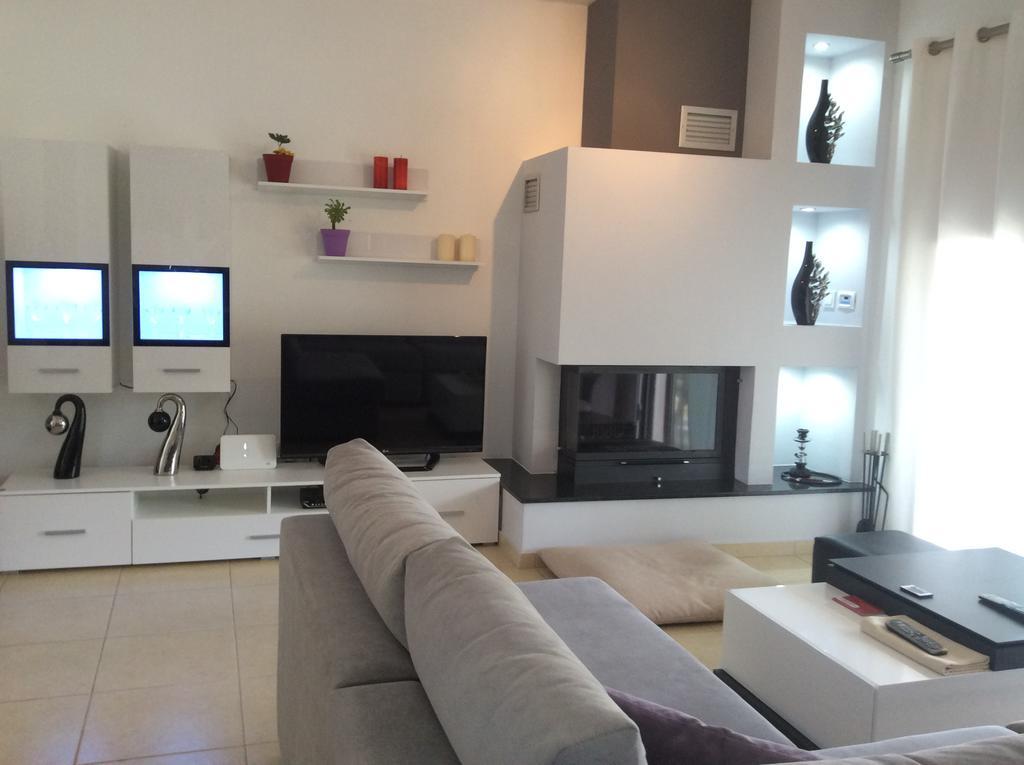 Mariza'S Guest House Скиатос Экстерьер фото